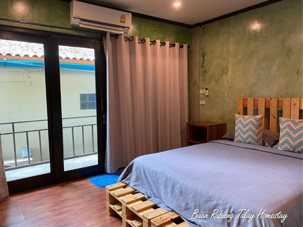 Baan Rabieng Talay Homestayบ้านระเบียงทะเล โฮมสเตย์เกาะกูด Ko Kut Exteriör bild